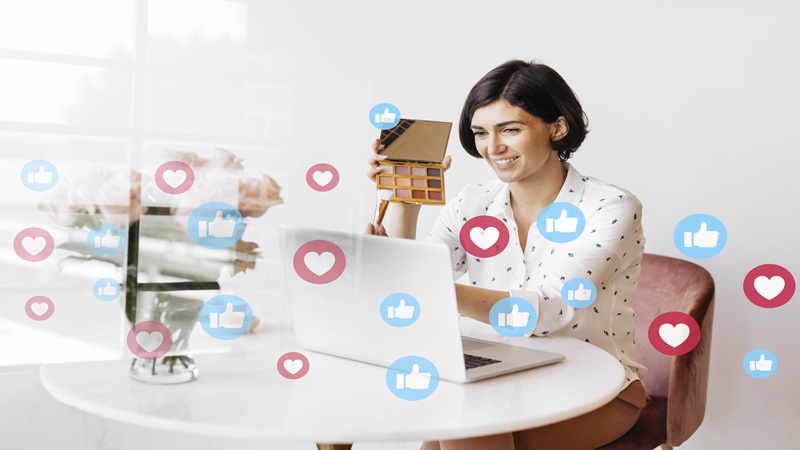 Lovelolablog Social